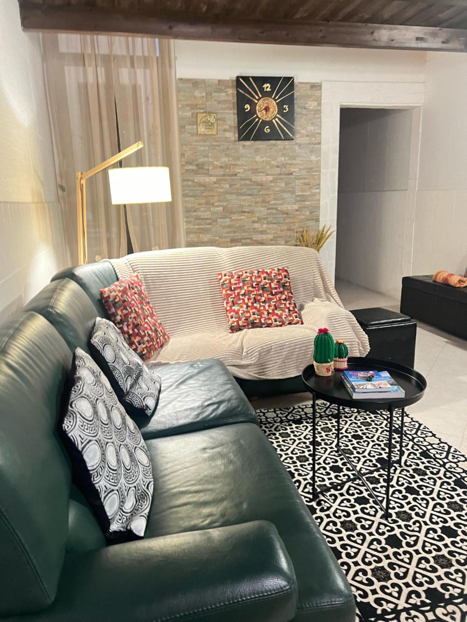 Apartamento La Casa Di Nina Bríndisi Exterior foto